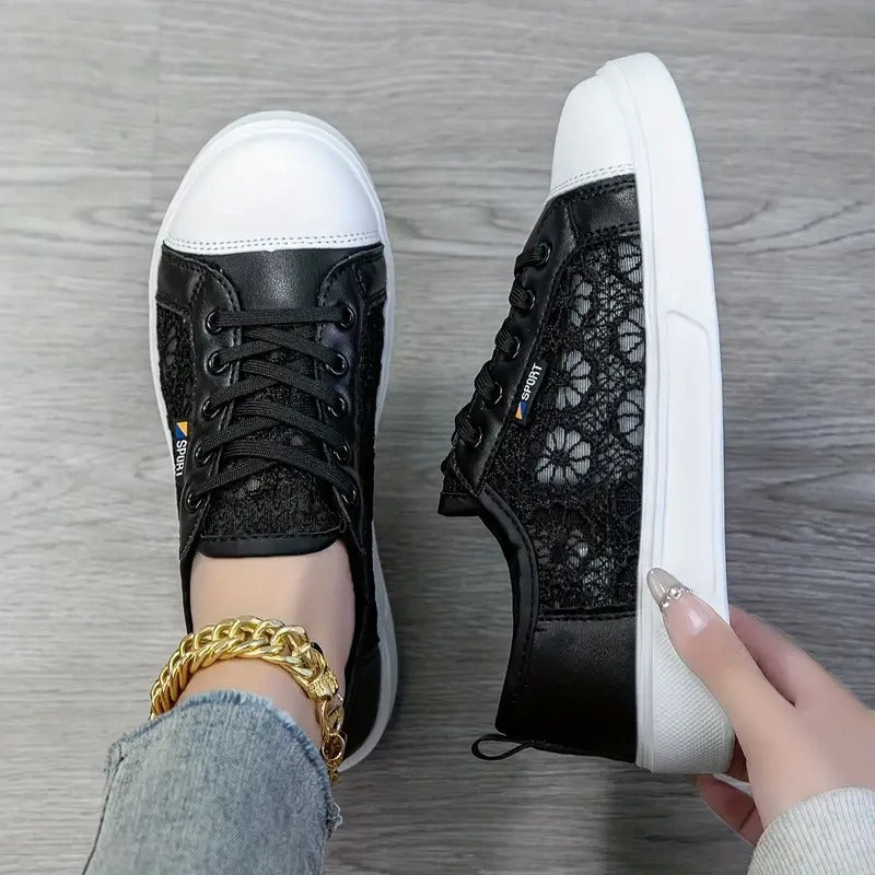 Women's Floral Lace-Up Casual Shoes