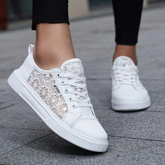 Women's Floral Lace-Up Casual Shoes