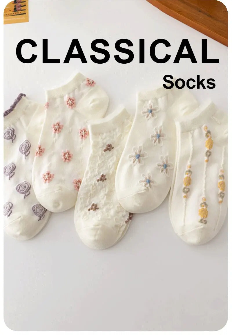 White Floral Socks - 5 Pairs