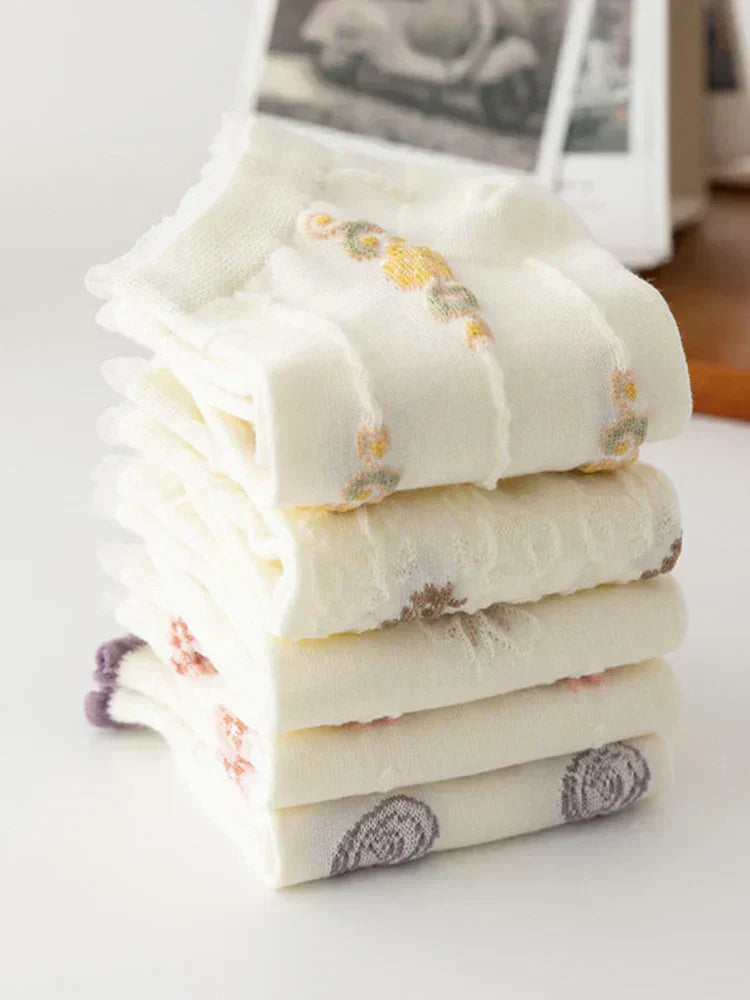 White Floral Socks - 5 Pairs